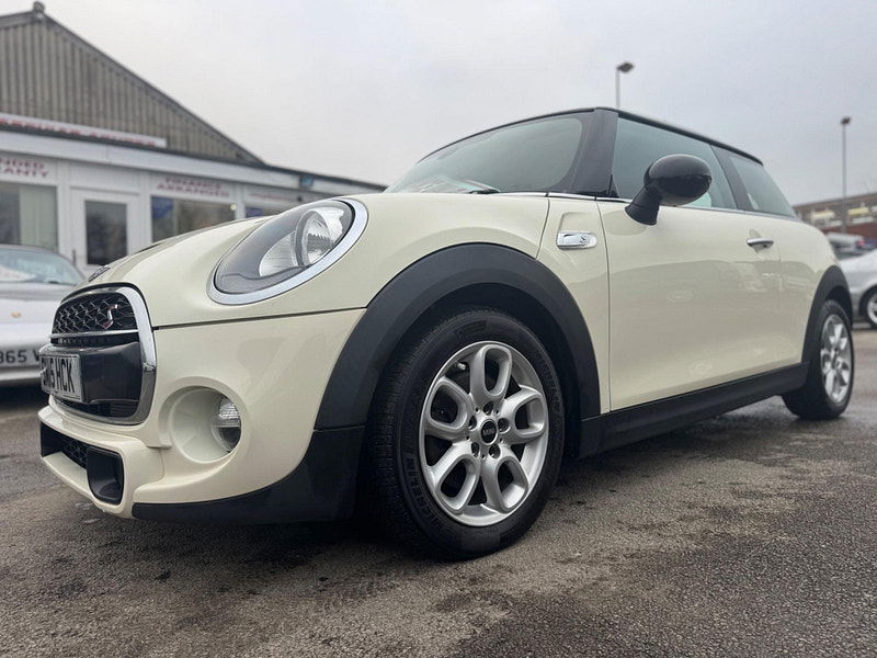 MINI Hatch 2.0 Cooper S Euro 6 (s/s) 3dr 3dr Manual 2025