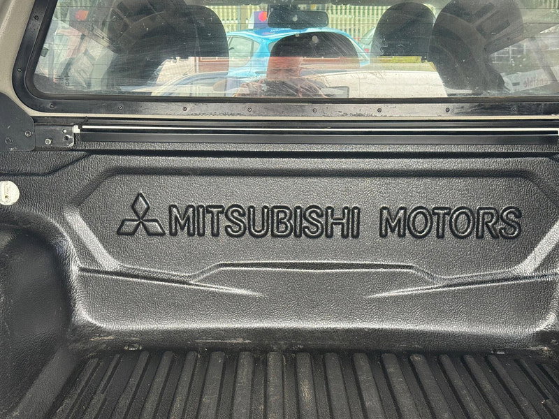 Mitsubishi L200 2.4 DI-D DC Barbarian 4WD Euro 6 4dr 4dr Manual 2026