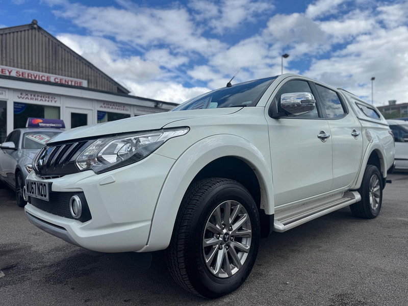 Mitsubishi L200 2.4 DI-D DC Barbarian 4WD Euro 6 4dr 4dr Manual 2026