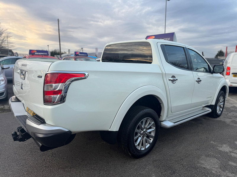 Mitsubishi L200 2.4 DI-D DC Barbarian 4WD Euro 6 4dr 4dr Manual 2026