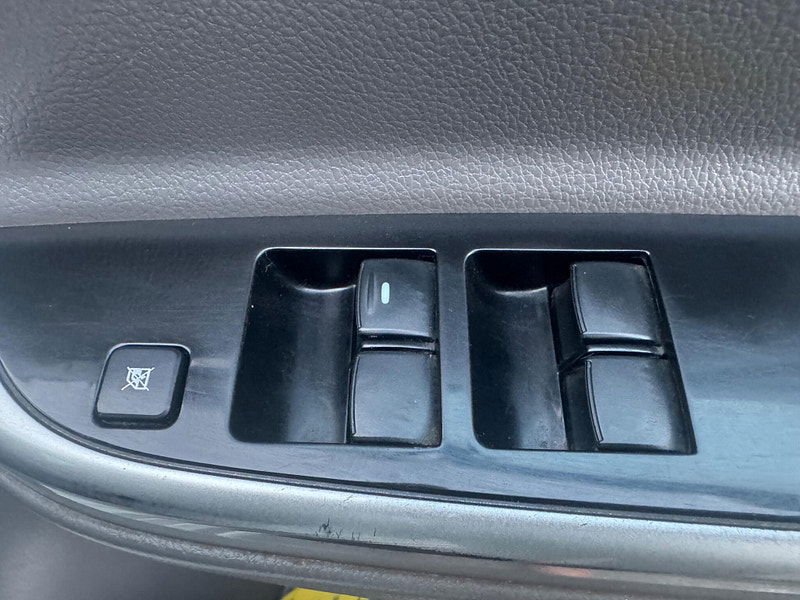 Mitsubishi L200 2.4 DI-D DC Barbarian 4WD Euro 6 4dr 4dr Manual 2026