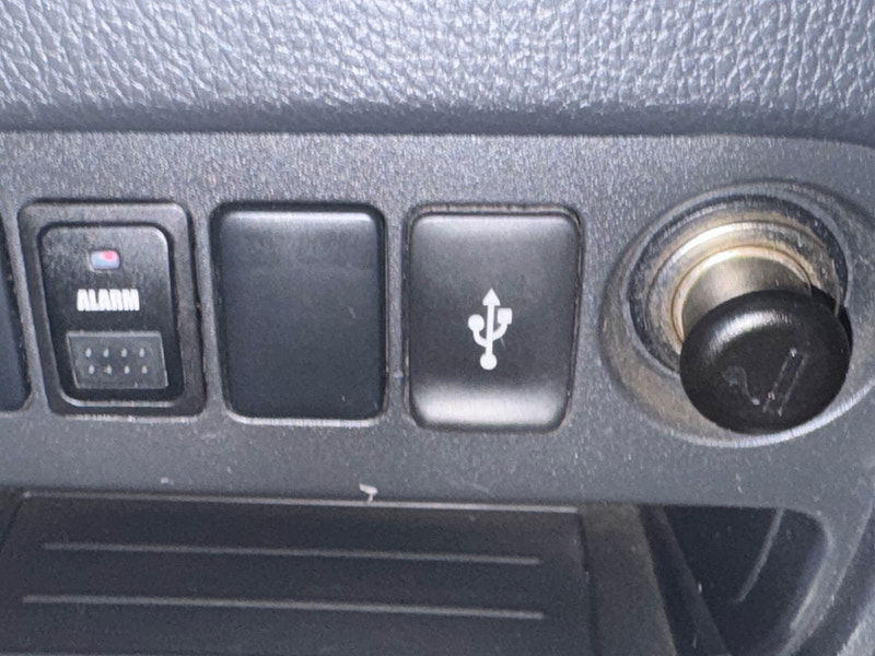 Mitsubishi L200 2.4 DI-D DC Barbarian 4WD Euro 6 4dr 4dr Manual 2026