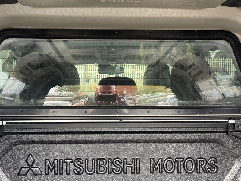 Mitsubishi L200 2.4 DI-D DC Warrior 4WD Euro 6 4dr 4dr Manual 2025
