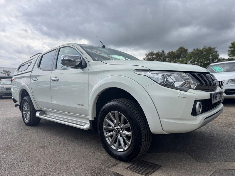 Mitsubishi L200 2.4 DI-D DC Warrior 4WD Euro 6 4dr 4dr Manual 2025