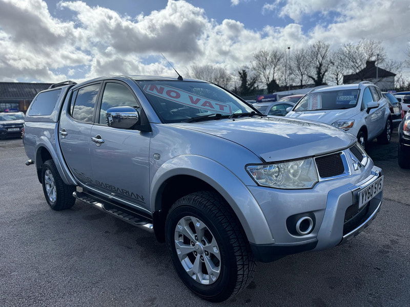 Mitsubishi L200 2.5 DI-D Barbarian 4WD Euro 4 4dr (LB) 4dr Manual 2025