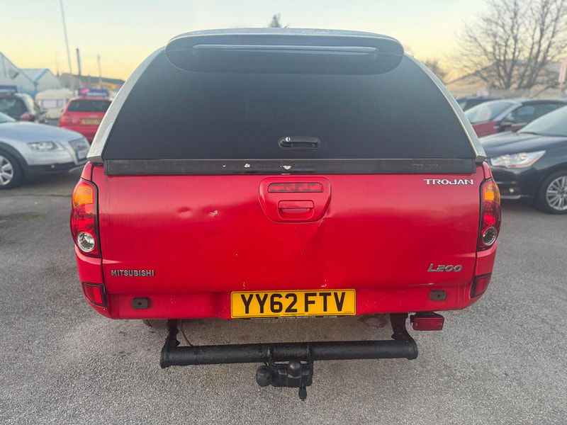 Mitsubishi L200 2.5 DI-D Trojan 4WD Euro 5 4dr 4dr Manual 2025