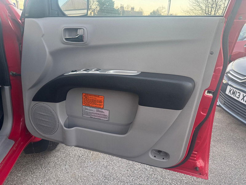 Mitsubishi L200 2.5 DI-D Trojan 4WD Euro 5 4dr 4dr Manual 2025