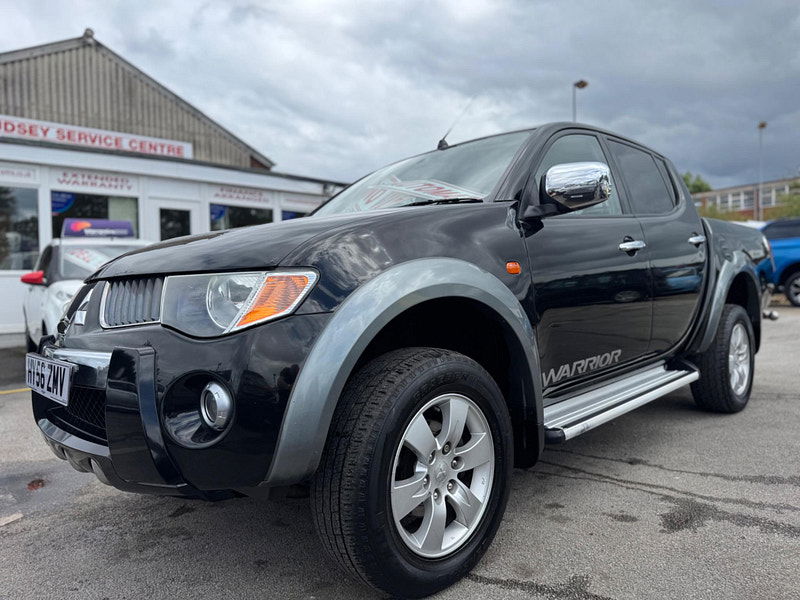 Mitsubishi L200 2.5 DI-D Warrior 4WD 4dr 4dr Automatic 2025