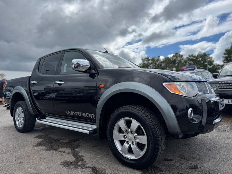 Mitsubishi L200 2.5 DI-D Warrior 4WD 4dr 4dr Automatic 2025