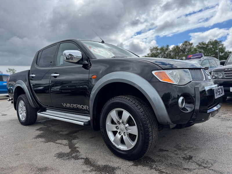 Mitsubishi L200 2.5 DI-D Warrior 4WD 4dr 4dr Automatic 2025