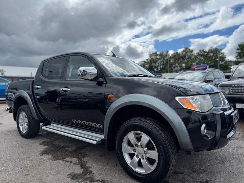 Mitsubishi L200 2.5 DI-D Warrior 4WD 4dr 4dr Automatic 2025