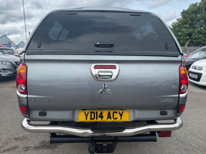 Mitsubishi L200 2.5 DI-D Warrior 4WD Euro 5 4dr (LB) 4dr Manual 2025