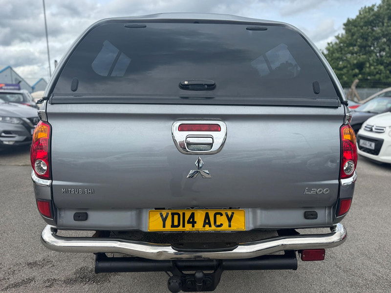 Mitsubishi L200 2.5 DI-D Warrior 4WD Euro 5 4dr (LB) 4dr Manual 2025
