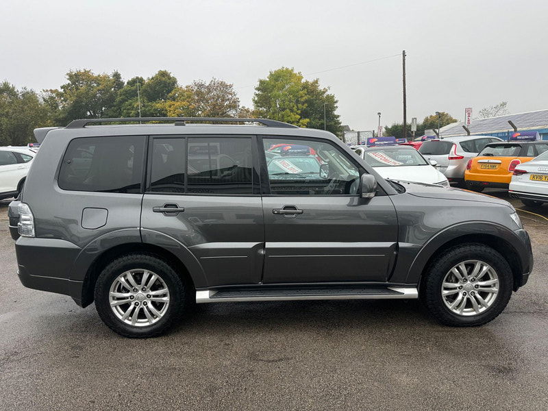 Mitsubishi Shogun 3.2 DI-DC SG3 Auto 4WD Euro 5 5dr LWB 5dr Automatic 2024