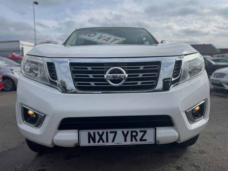 Nissan Navara 2.3 dCi Acenta+ 4WD Euro 6 (s/s) 4dr 4dr Manual 2025
