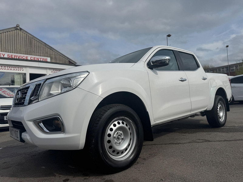 Nissan Navara 2.3 dCi Acenta+ 4WD Euro 6 (s/s) 4dr 4dr Manual 2025