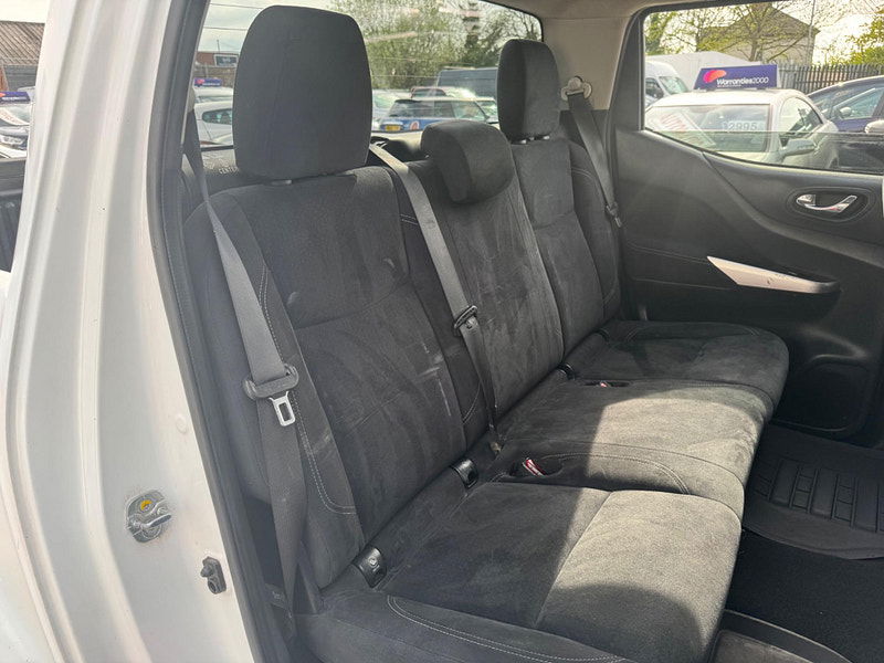 Nissan Navara 2.3 dCi Acenta+ 4WD Euro 6 (s/s) 4dr 4dr Manual 2025