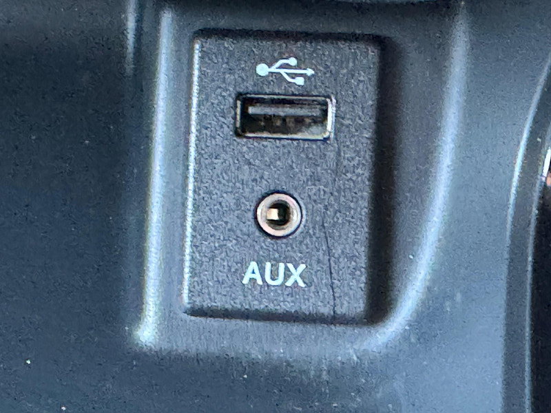 Nissan Navara 2.3 dCi N-Connecta Auto 4WD Euro 5 4dr 4dr Automatic 2026