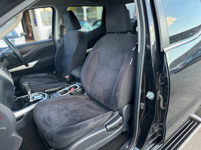 Nissan Navara 2.3 dCi N-Connecta Auto 4WD Euro 5 4dr 4dr Automatic 2026