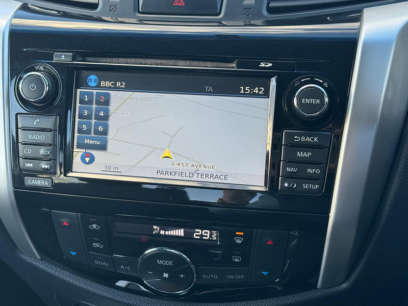 Nissan Navara 2.3 dCi N-Connecta Auto 4WD Euro 5 4dr 4dr Automatic 2026