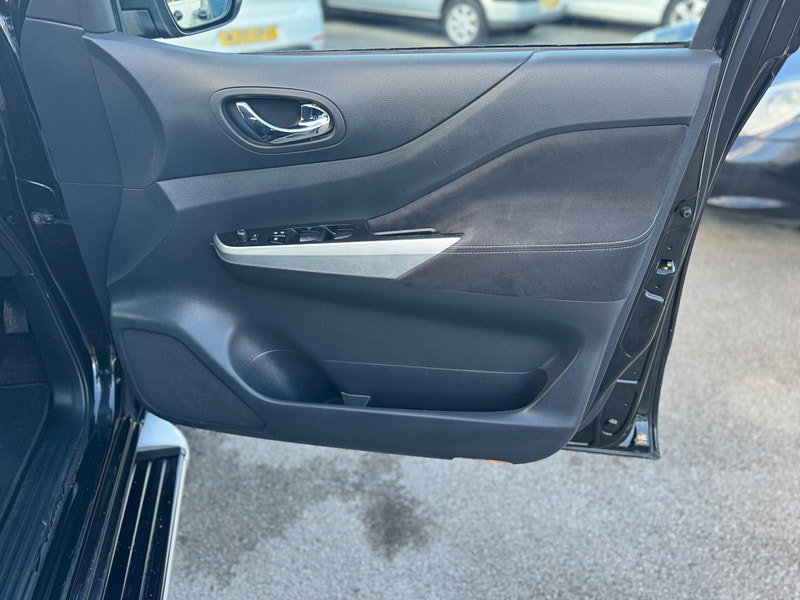Nissan Navara 2.3 dCi N-Connecta Auto 4WD Euro 5 4dr 4dr Automatic 2026