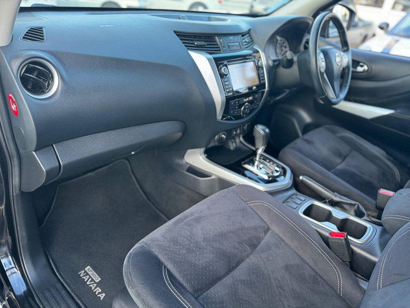 Nissan Navara 2.3 dCi N-Connecta Auto 4WD Euro 5 4dr 4dr Automatic 2026