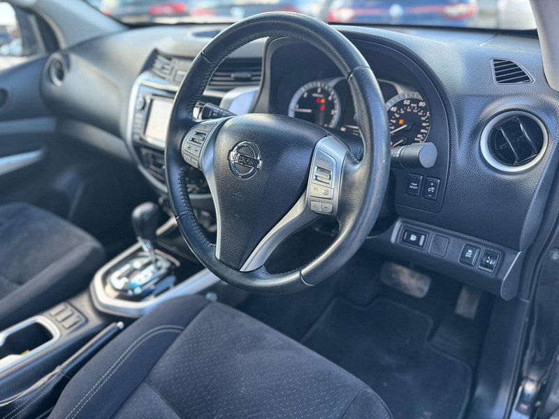 Nissan Navara 2.3 dCi N-Connecta Auto 4WD Euro 5 4dr 4dr Automatic 2026
