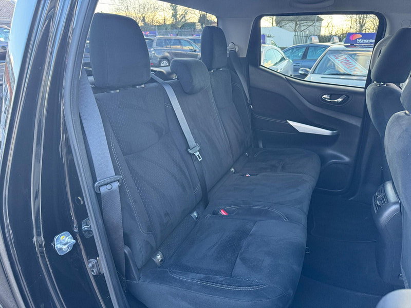 Nissan Navara 2.3 dCi N-Connecta Auto 4WD Euro 5 4dr 4dr Automatic 2026