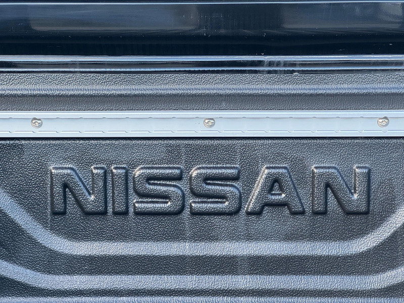 Nissan Navara 2.3 dCi N-Connecta Auto 4WD Euro 5 4dr 4dr Automatic 2026