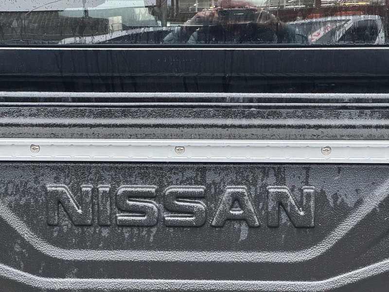 Nissan Navara 2.3 dCi N-Connecta Auto 4WD Euro 5 4dr 4dr Automatic 2026