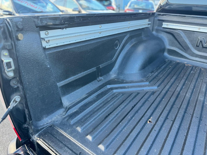 Nissan Navara 2.3 dCi N-Connecta Auto 4WD Euro 5 4dr 4dr Automatic 2026