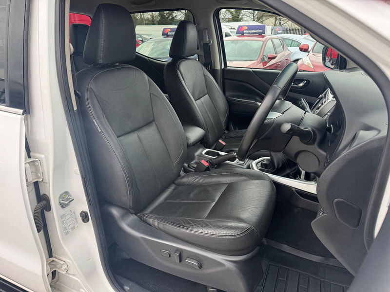 Nissan Navara 2.3 dCi Tekna 4WD Euro 6 (s/s) 4dr 4dr Manual 2026