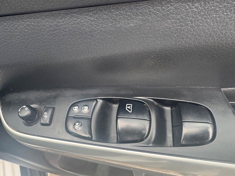 Nissan Navara 2.3 dCi Tekna 4WD Euro 6 (s/s) 4dr 4dr Manual 2026