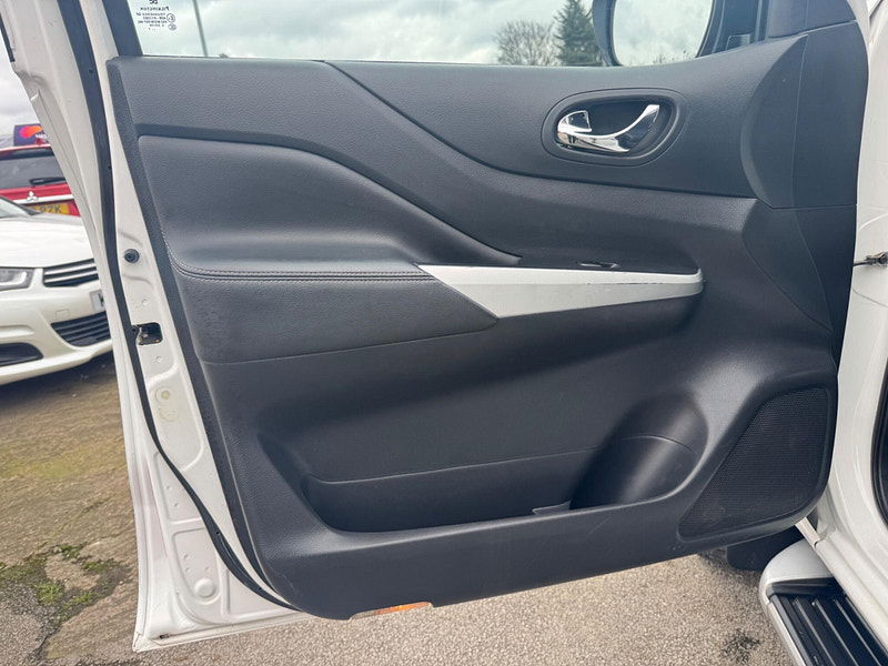 Nissan Navara 2.3 dCi Tekna 4WD Euro 6 (s/s) 4dr 4dr Manual 2026