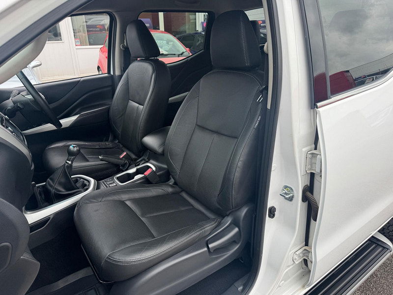 Nissan Navara 2.3 dCi Tekna 4WD Euro 6 (s/s) 4dr 4dr Manual 2026