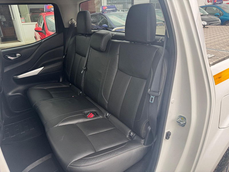 Nissan Navara 2.3 dCi Tekna 4WD Euro 6 (s/s) 4dr 4dr Manual 2026