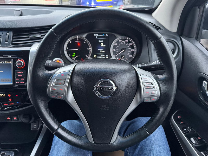 Nissan Navara 2.3 dCi Tekna Auto 4WD Euro 6 4dr 4dr Automatic 2026