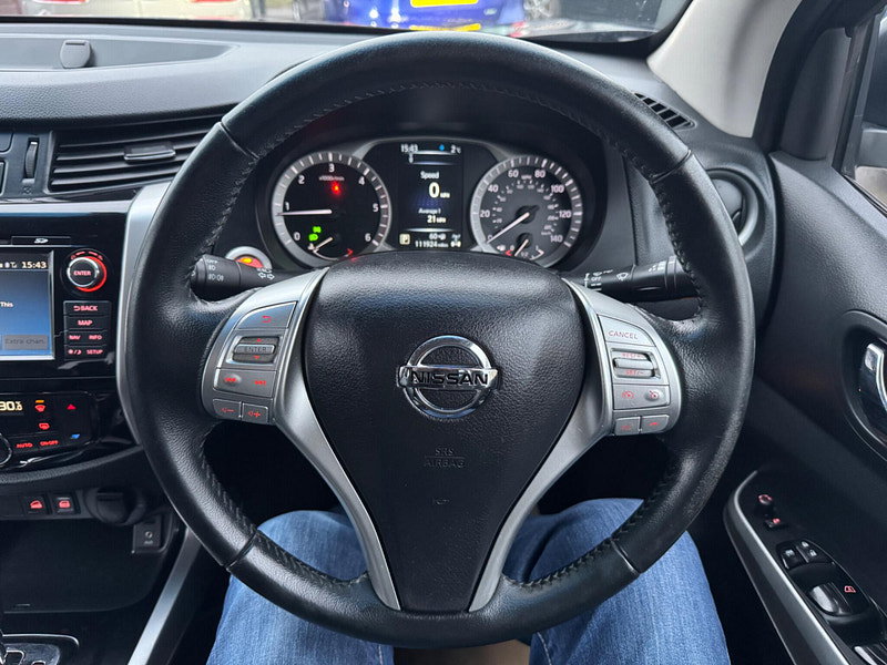 Nissan Navara 2.3 dCi Tekna Auto 4WD Euro 6 4dr 4dr Automatic 2026