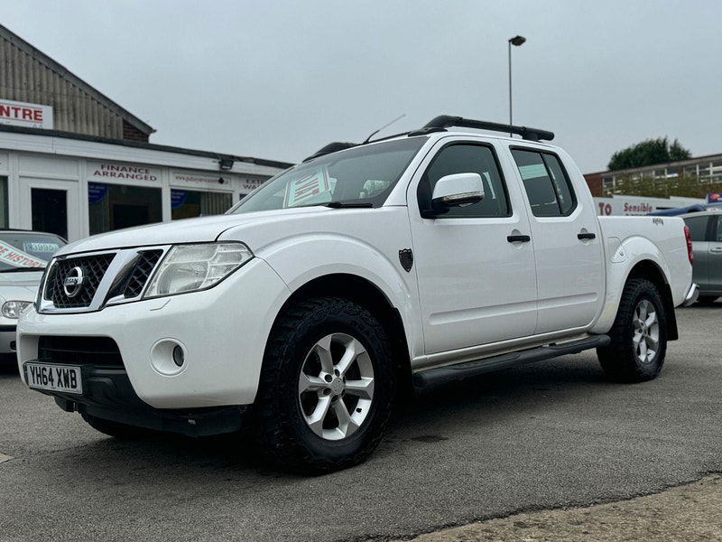 Nissan Navara 2.5 dCi Acenta 4WD Euro 5 4dr 4dr Manual 2025