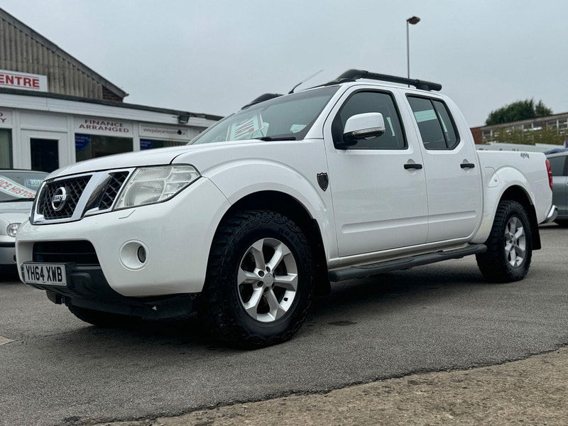 Nissan Navara 2.5 dCi Acenta 4WD Euro 5 4dr 4dr Manual 2025