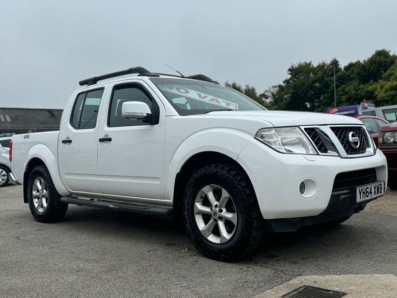 Nissan Navara 2.5 dCi Acenta 4WD Euro 5 4dr 4dr Manual 2024