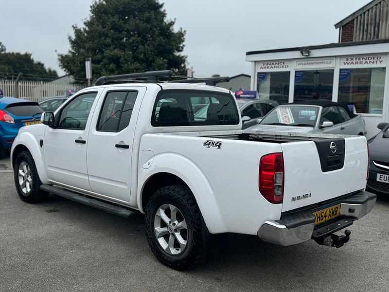 Nissan Navara 2.5 dCi Acenta 4WD Euro 5 4dr 4dr Manual 2024