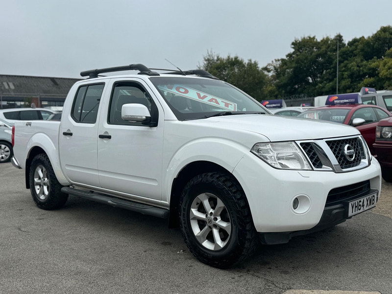 Nissan Navara 2.5 dCi Acenta 4WD Euro 5 4dr 4dr Manual 2024