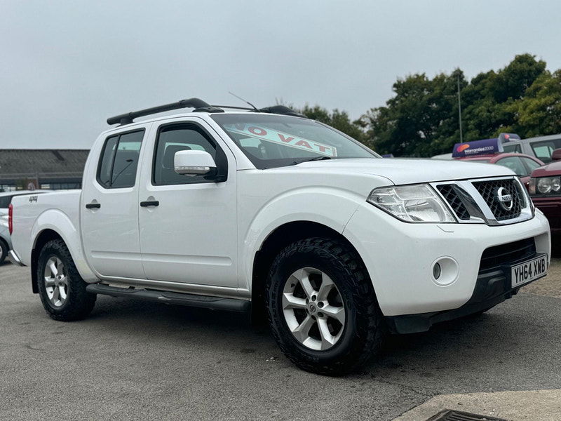 Nissan Navara 2.5 dCi Acenta 4WD Euro 5 4dr 4dr Manual 2024