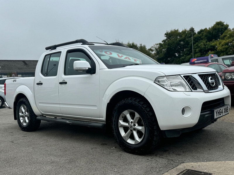 Nissan Navara 2.5 dCi Acenta 4WD Euro 5 4dr 4dr Manual 2024