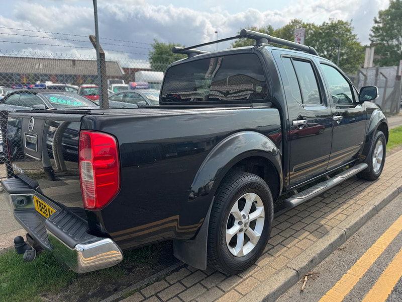 Nissan Navara 2.5 dCi Tekna 4dr 4dr Manual 2025