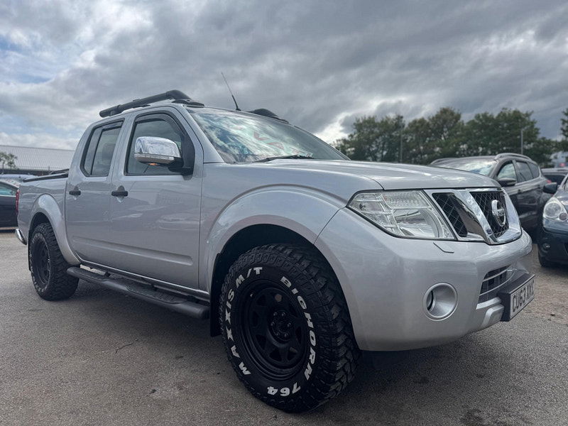 Nissan Navara 2.5 dCi Tekna 4WD Euro 5 4dr 4dr Manual 2025