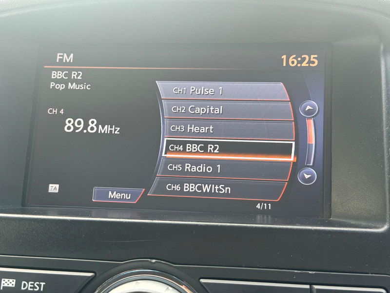 Nissan Navara 2.5 dCi Tekna 4WD Euro 5 4dr 4dr Manual 2025