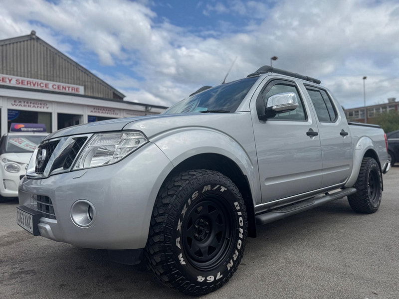 Nissan Navara 2.5 dCi Tekna 4WD Euro 5 4dr 4dr Manual 2025