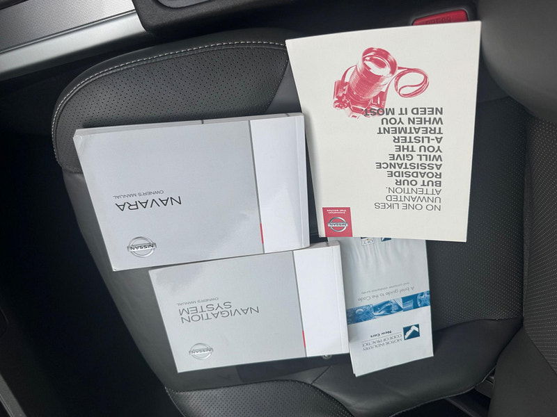 Nissan Navara 2.5 dCi Tekna 4WD Euro 5 4dr 4dr Manual 2025